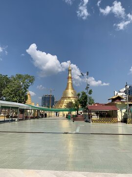 Pagode Botataung &agrave; Yangon, Myanmar