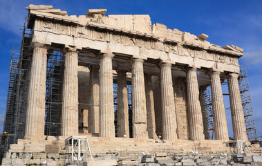 Obraz premium Parthenon of Athens detail on Acropolis Hill in Greece