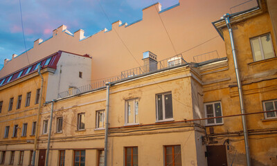 houses in the city of St. Petersburg