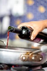 Utensílios de cozinha, Vinho e Pimenta