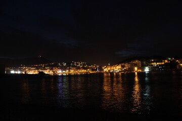 Hafen in der Nacht