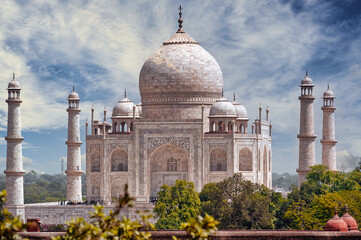 Fototapeta na wymiar The Taj Mahal, Agra, Uttar Prades, India