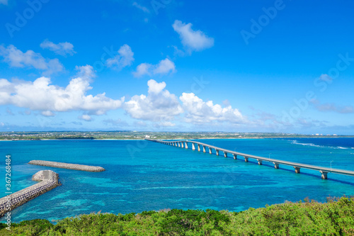 石垣島にかかる橋 Wall Mural Wallpaper Murals Wallsheaven 健太郎 芝 石垣島にかかる橋 Wall Mural Wallpaper Murals Wallsheaven 健太郎 芝