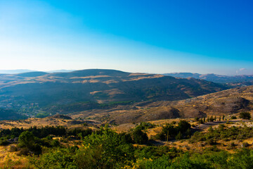 Fototapeta na wymiar view from the Chouf cedar reserve onto the Lebanon mountains