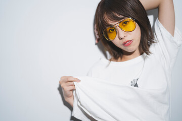女性