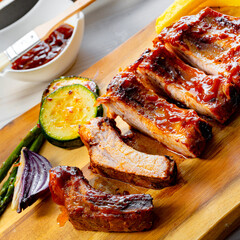 Grilled Sparerib with various vegetables