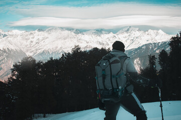 Fototapeta na wymiar skiing in the mountains