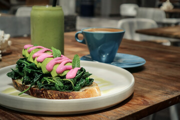 Avocado toast with spinach