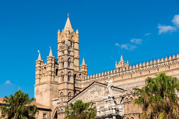 Fototapeta na wymiar Palermo cathedral panorama view