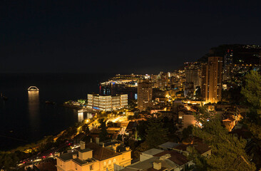 Fototapeta premium Night view of the principality of Monaco
