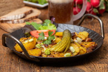 rustic tyrolean groestl