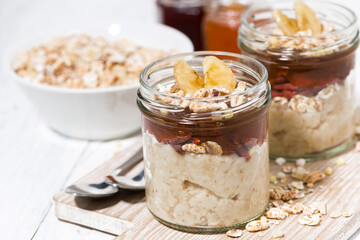 oat pudding with jam and bananas
