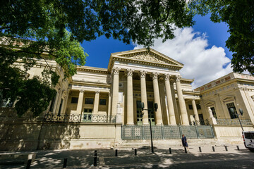 palacio de Justicia, Nimes, capital del departamento de Gard,Francia, Europa