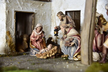 Krippe, Weihnachtskrippe, Geburt, Weihnachten, Jesus, Christen, Religion, Maria und Josef, Ochs und...