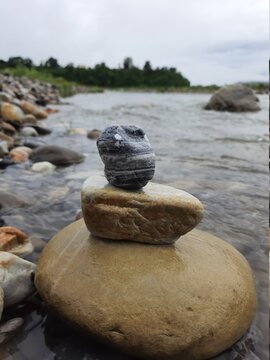 stones in water. I am make a balance srone in water