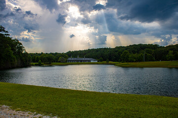 Obraz premium The magical cloud over the lake