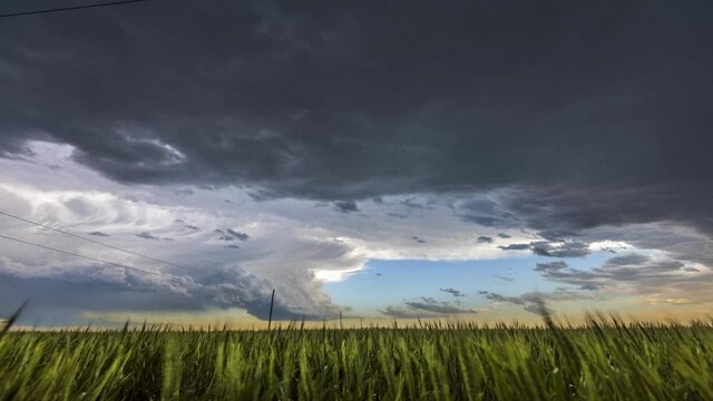 Time lapse of Tornadic Cell over Grassy Field