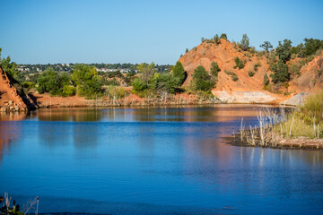 Fototapeta premium An overlooking landscape view of Colorado Springs, Colorado