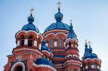 Fototapeta na wymiar Beautiful architecture of Kazan Church an iconic Orthodox church in the city of Irkutsk, Russia.