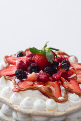 Pavlova de Frutos Rojos