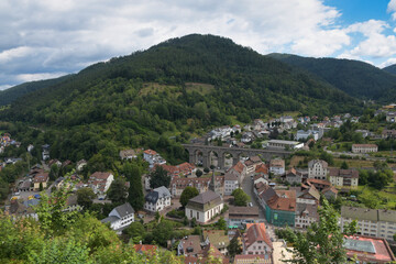 Fototapeta na wymiar Blick auf Hornberg im Schwarzwald