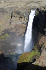 Einzigartiger Haífoss Wasserfall im Hochland von Island