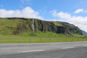 Unberührte Landschaft und Natur im Süden von Island