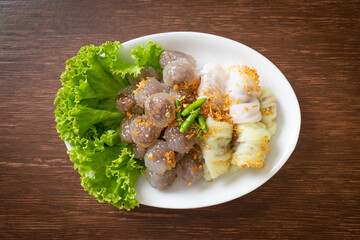 Steamed Rice-Skin Dumplings and Steamed Tapioca Dumplings with Pork