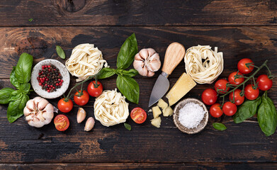 italian food ingredients background