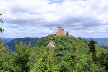 Fototapeta na wymiar Castle Trifels in Palatinate Forest in Germany