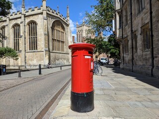 Fototapeta na wymiar A post box on Trinity Street in Cambridge, England