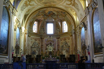 Fototapeta na wymiar Altarraum der Kirche Santa Maria degli Angeli in Rom, Italien