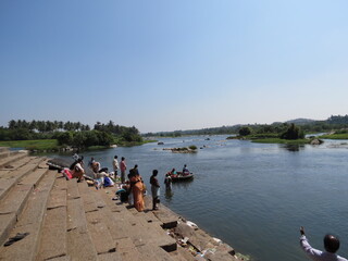 Fototapeta na wymiar fleuve kaveri