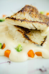 Fish code and
dill sauce