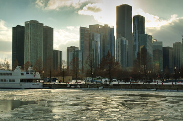 Fototapeta premium Chicago skyline at sunset