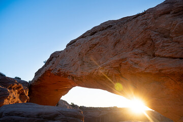 Sunrise in Mesa Arch in Canyonlands in Utah