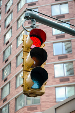 red traffic light