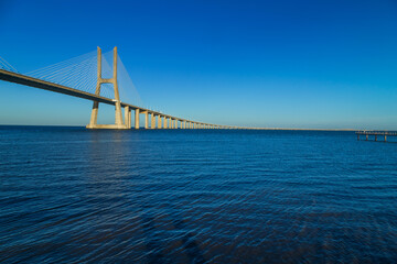 Fototapeta na wymiar Vasco da Gama bridge
