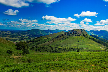 Zonas verdes, naturaleza del entorno de Zugarramurdi y Urdazubi