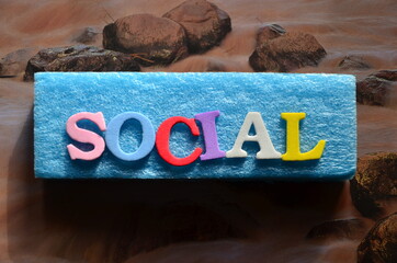SLOWO SOCIAL MEDIA