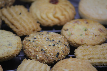 chocolate chip cookies micro closeup