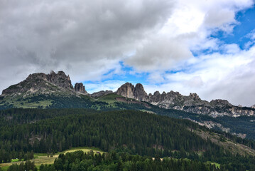 Moena, località montuosa tra le Dolomiti del Trentino Alto Adige, tra la val di Fiemme e la val di Fassa