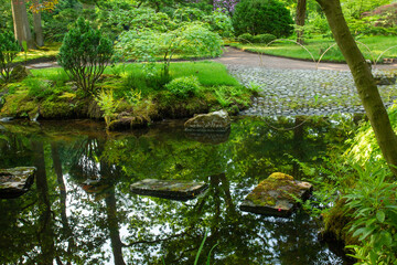 Awe scene in japanese garden in the Hague