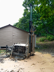 Modern rotary drill rigs bore water well