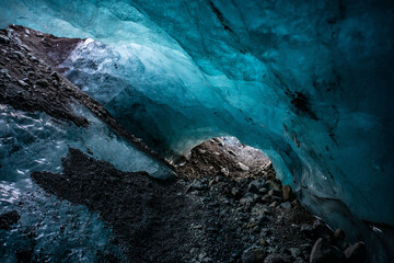 Fototapeta na wymiar The big ice cave in Vatnajokull National Park, in Iceland.