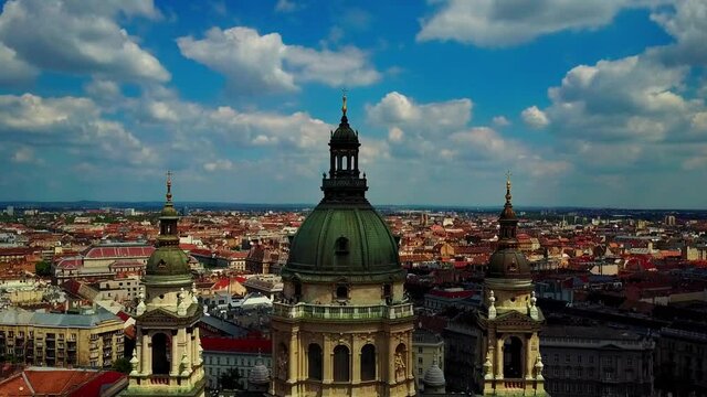 Aerial descending shot of St. Stephen's Basilica in Budapest, Hungary. 4K
