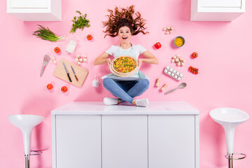 Obraz na płótnie Canvas Top above high angle full body photo of amazed girl housewife sit table demonstrate cooked pizza enjoy yummy supper dish flat lay tomato eggs utensils isolated over pastel color background