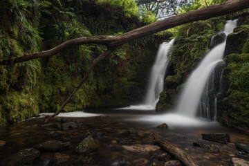 Venford waterfall in Dartmoor  © Rafal