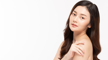 Obraz premium Beauty asian women portrait face with skin care healthy and skin.