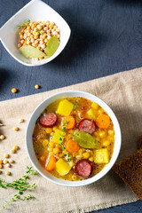 Hearty pea soup after grandmas rezept